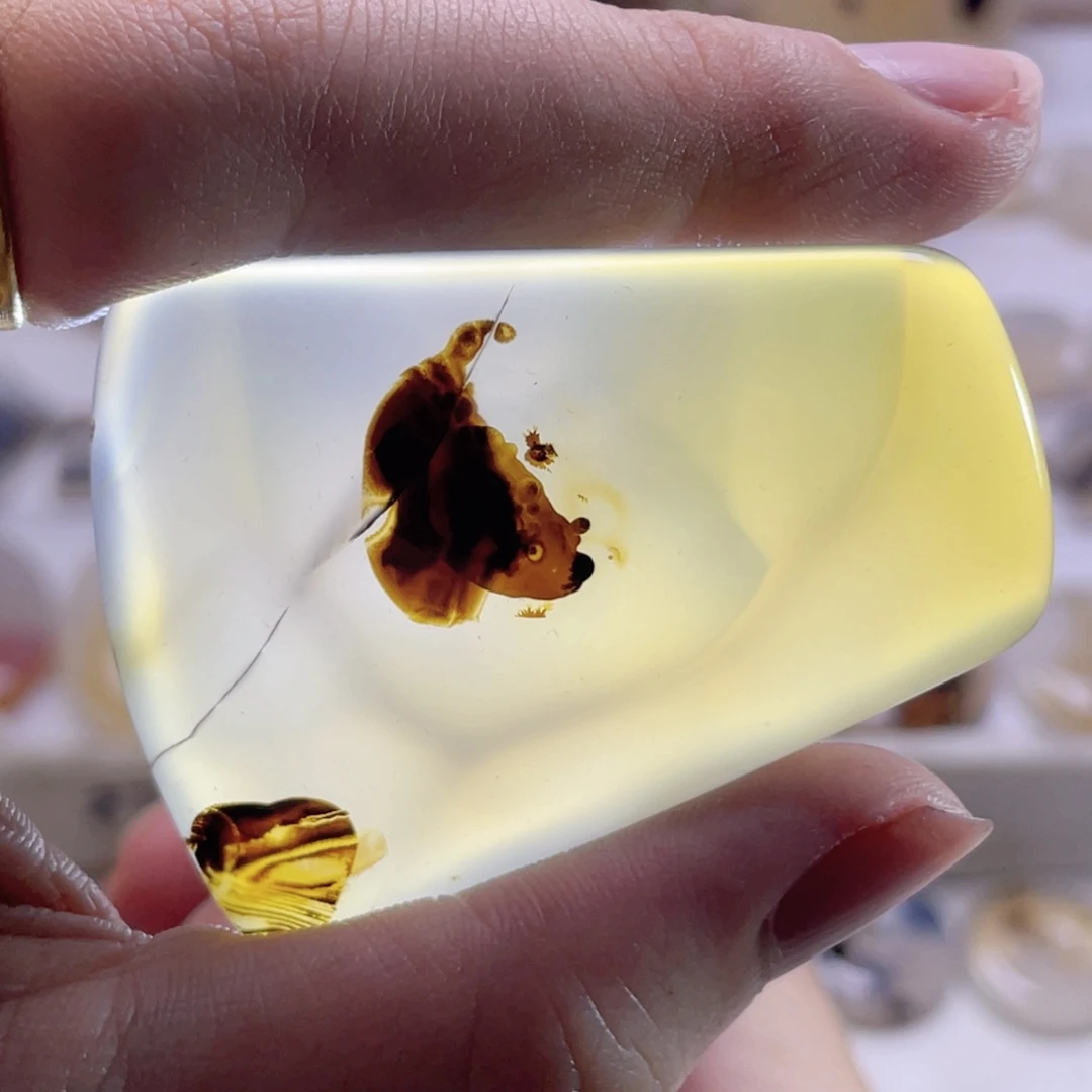 玛瑙/玉髓未镶嵌珠宝奇石