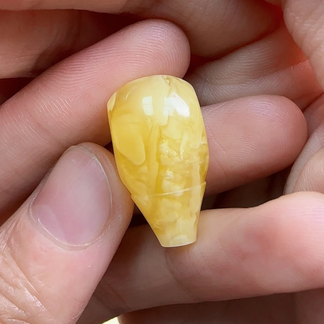 蜜蜡未镶嵌珠宝奇石特价