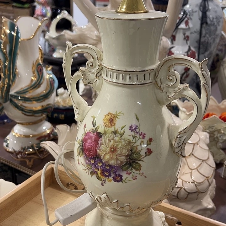 瓷片瑕。。。。。。。。。。。。。，