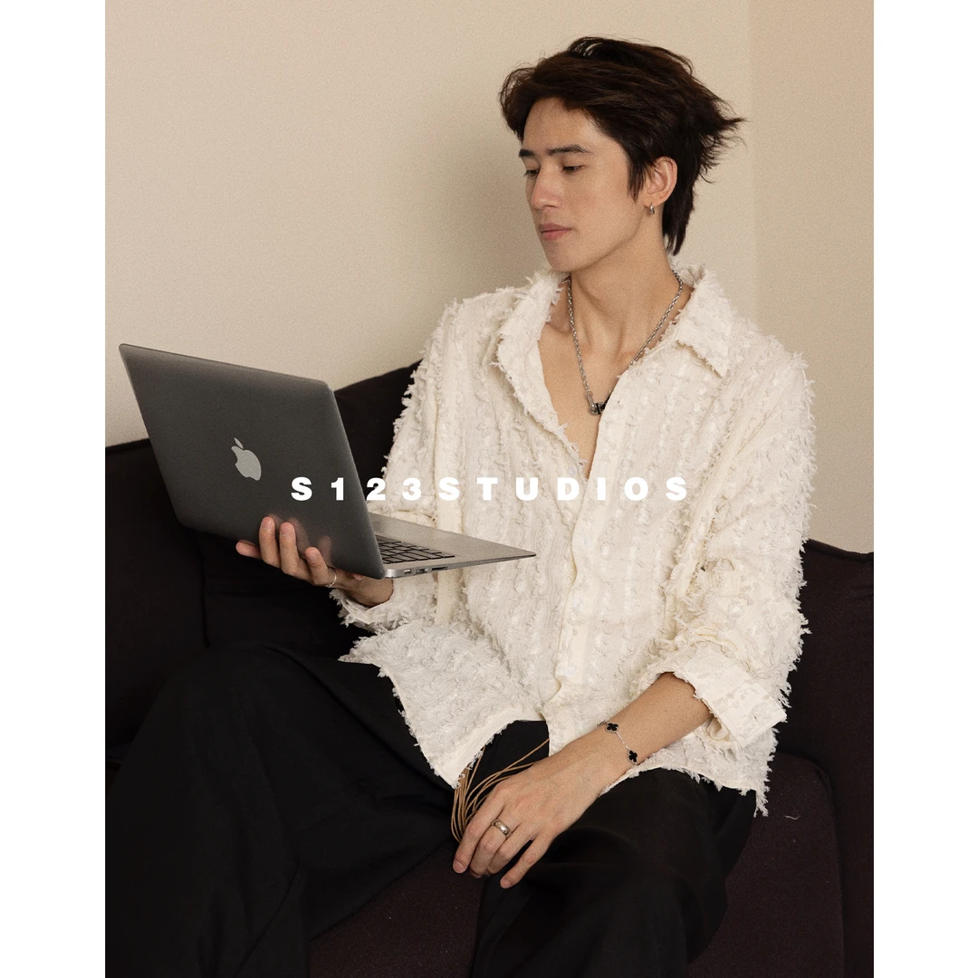 2025早秋新品 肌理感剪花流苏别致高级感衬衫小香风宽松外套