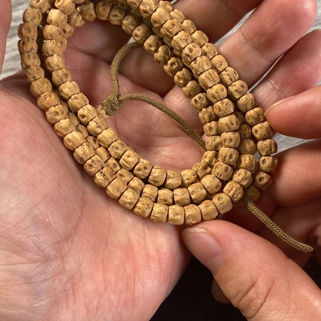 柏香籽/百香籽吊坠?**?方块万鬼尸坨林