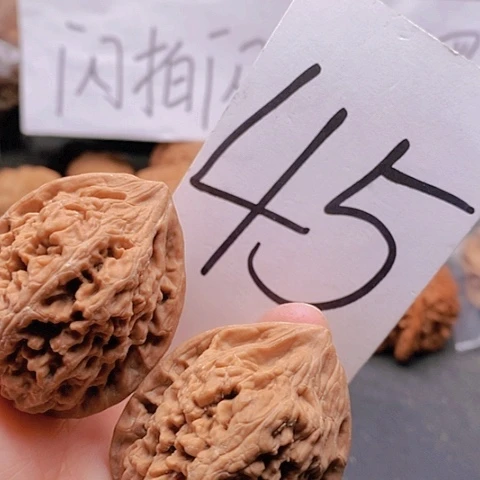 吊坠桃核38全品凤凰台