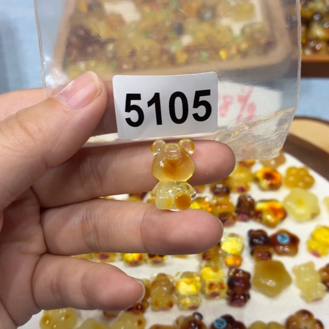 琥珀未镶嵌珠宝奇石