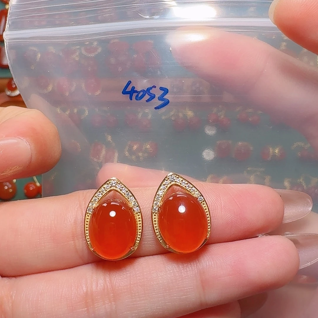 南红玛瑙银S925镶嵌耳饰