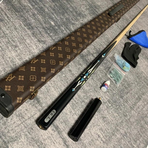 白蜡木前肢小头中式八球台球杆适合台球厅使用