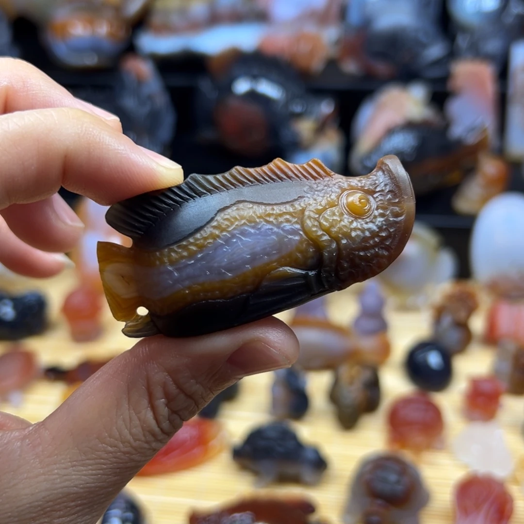 玛瑙/玉髓未镶嵌吊坠