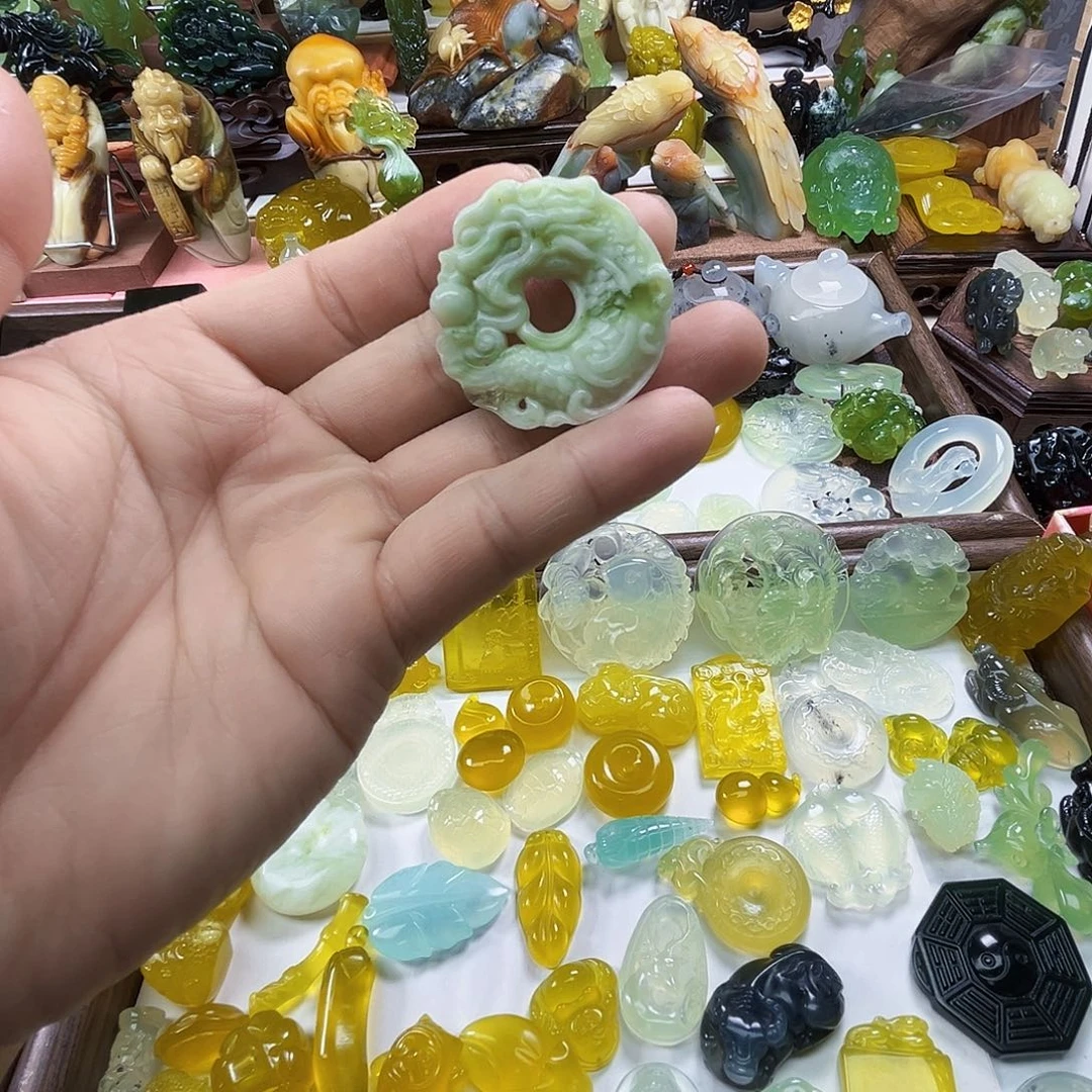 岫玉未镶嵌吊坠(不含链)