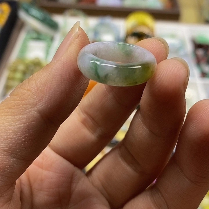 翡翠未镶嵌挂件翡翠A货