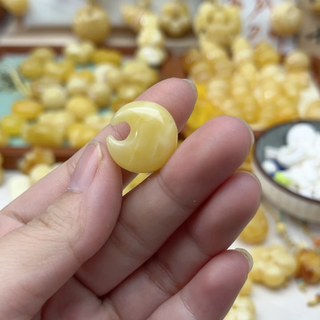 【闪购商品】未镶嵌蜜蜡裸石定制