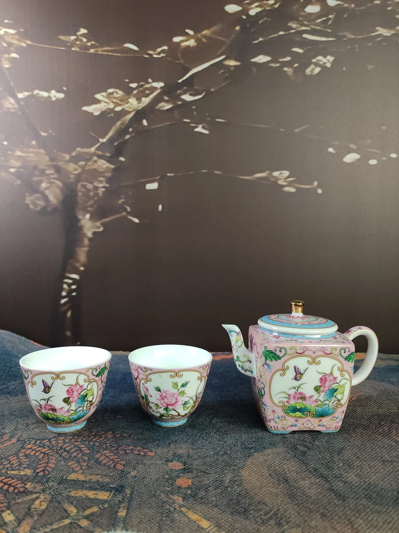 珐琅彩万花四方壶+两个珐琅彩万花品茗杯-ZH1907