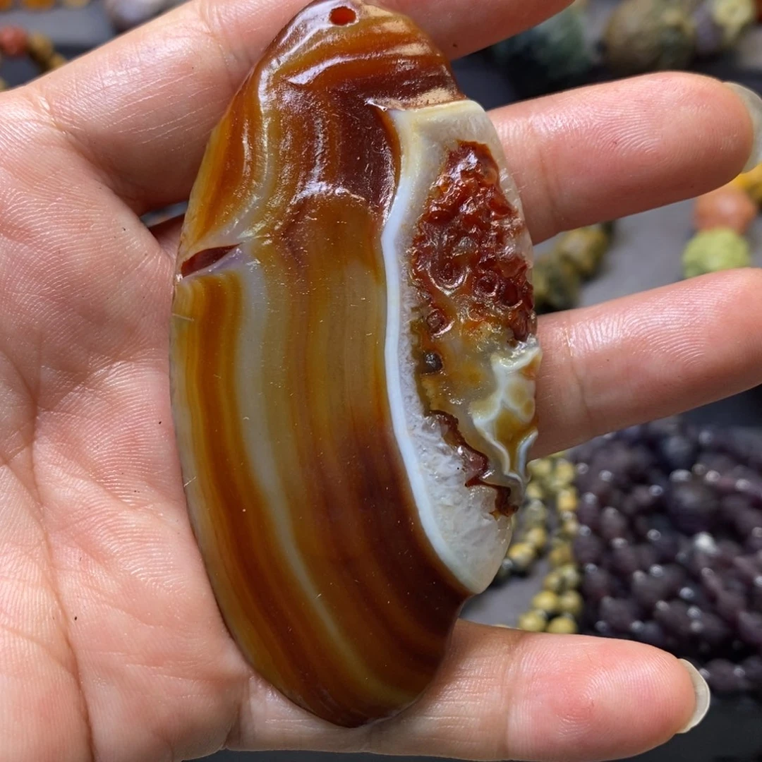 合金颈饰玛瑙/玉髓