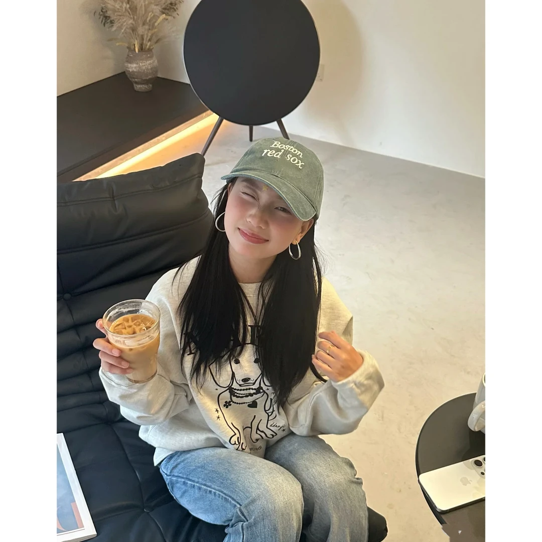 【粉风】M**超百搭街头刺绣字母鸭舌帽