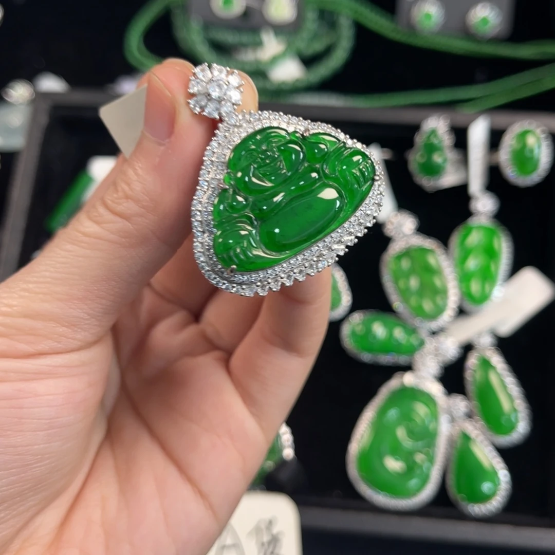 翡翠银S925镶嵌戒指佛公吊坠