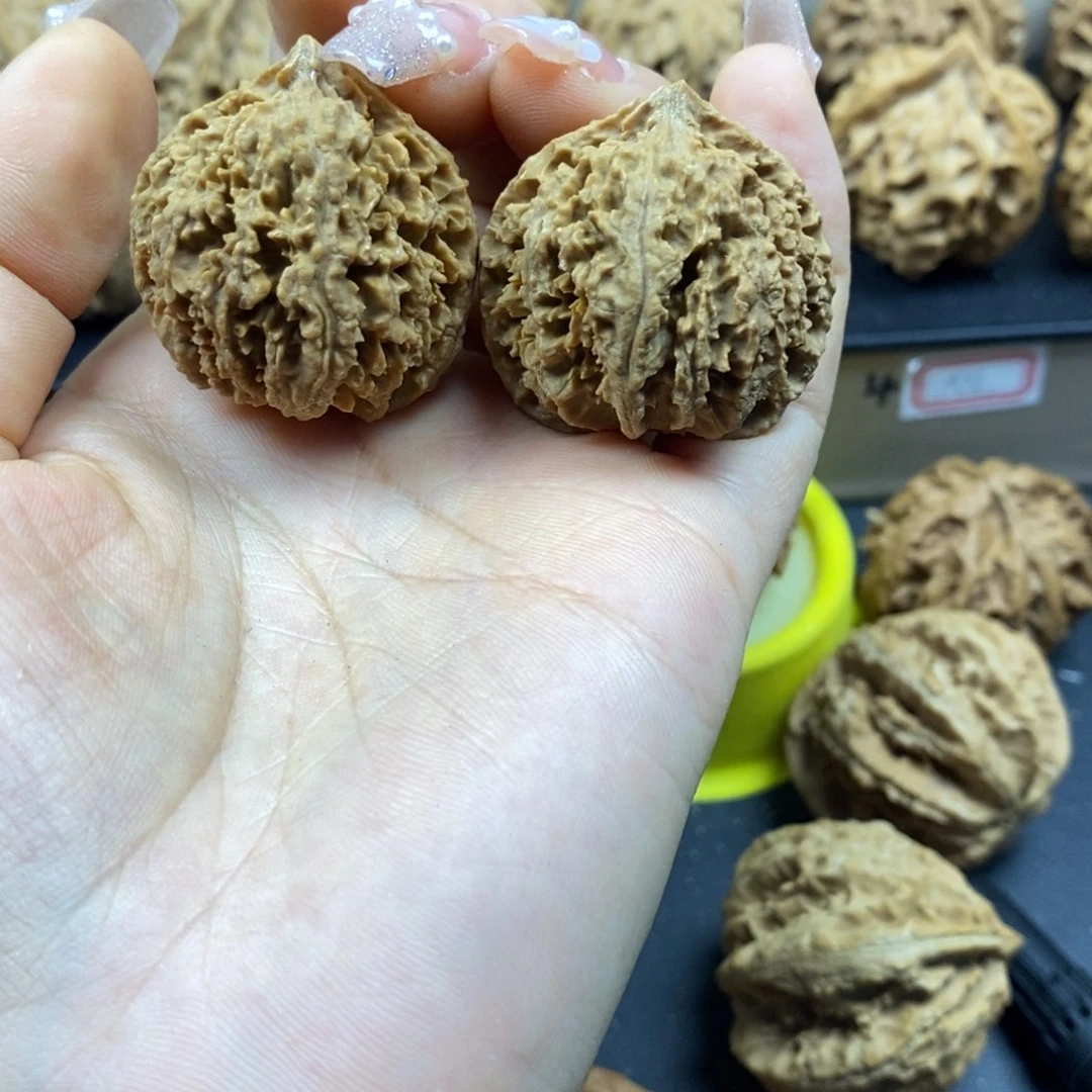 桃核吊坠秦岭满天星灯笼32
