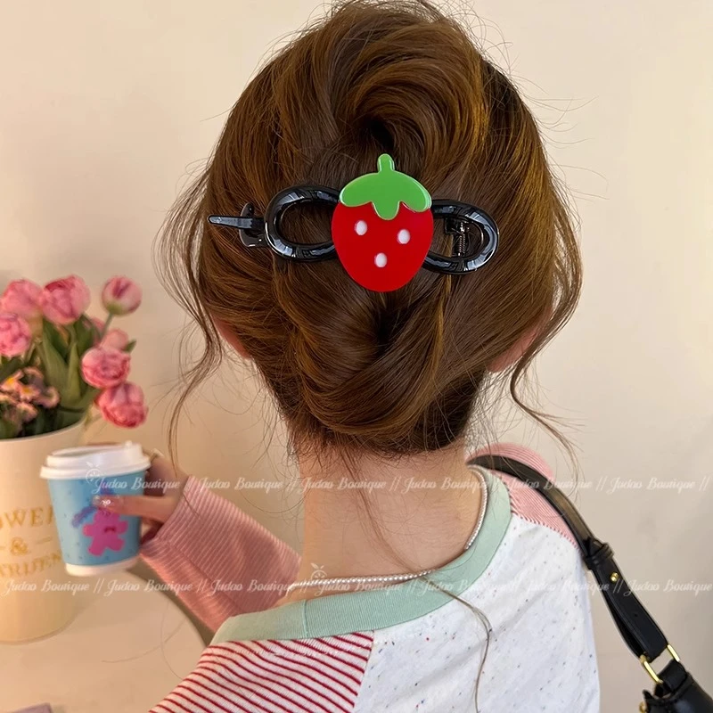 贩卖可爱~ins一字发夹后脑勺春扭扭抓夹2025新款高级感鲨鱼夹发饰