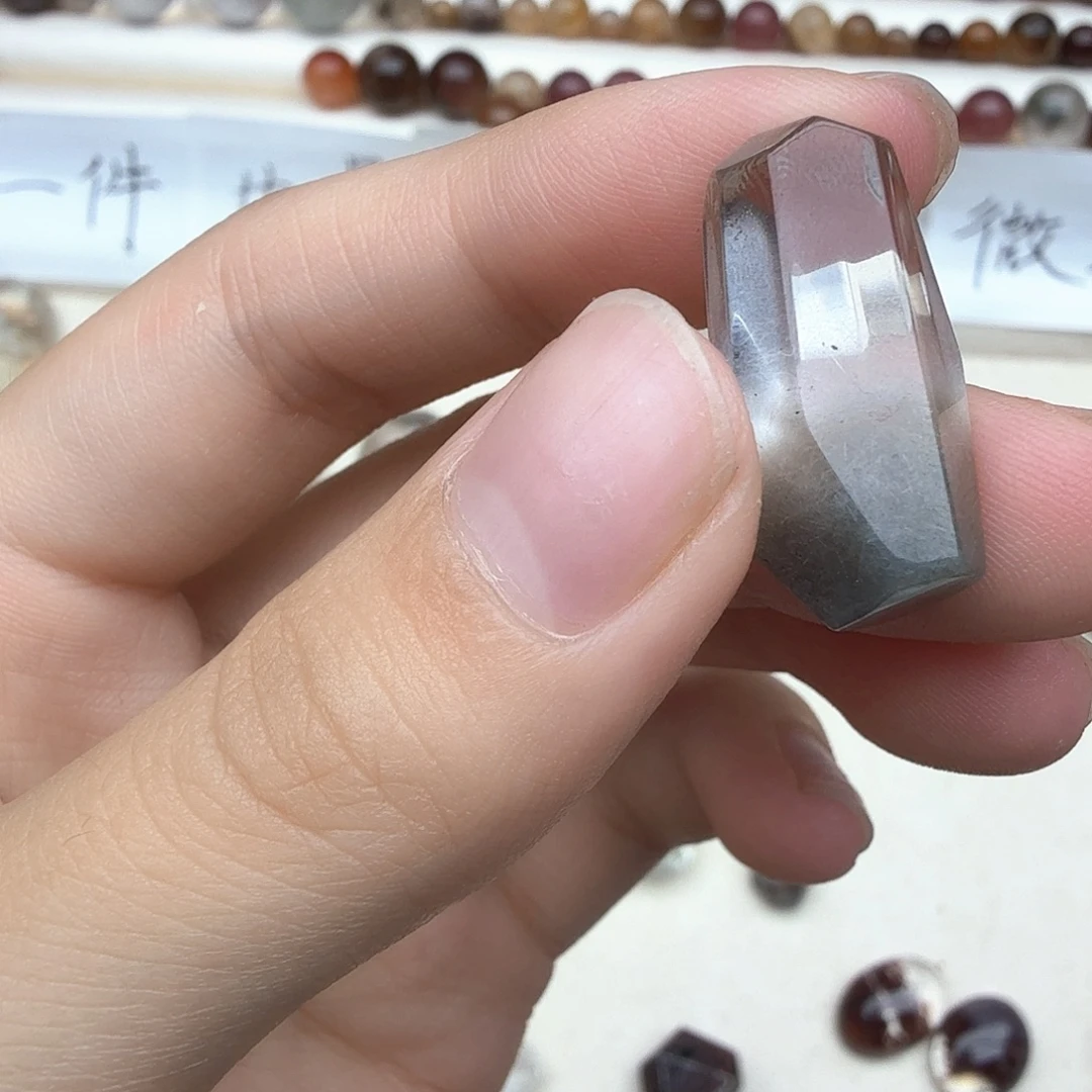 多***多未镶嵌珠宝半成品紫晶