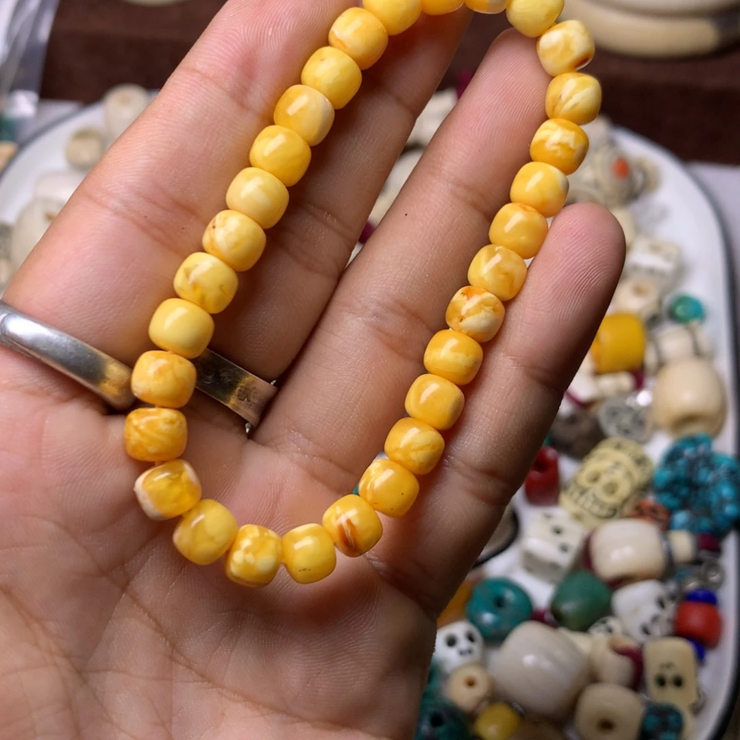 玻璃颈饰藏传小元素