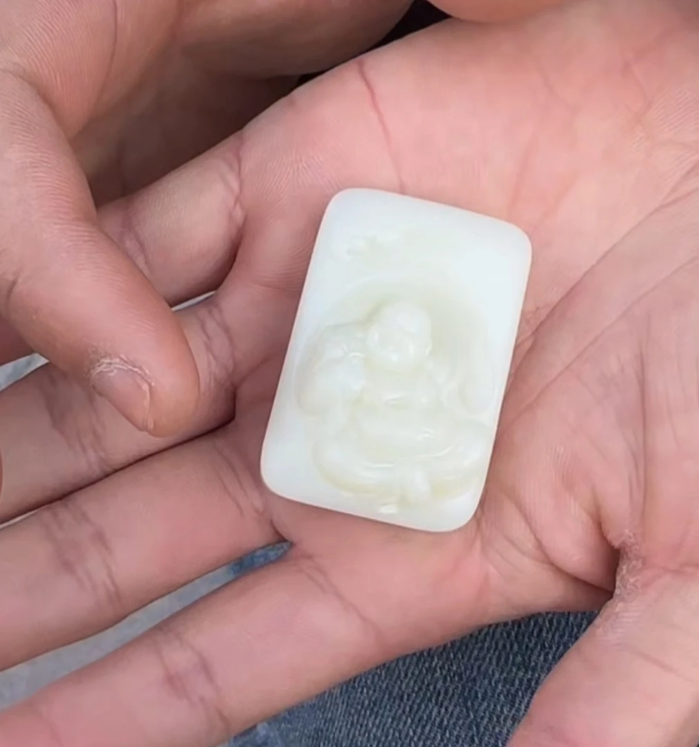 和田玉和田玉佛公颈饰