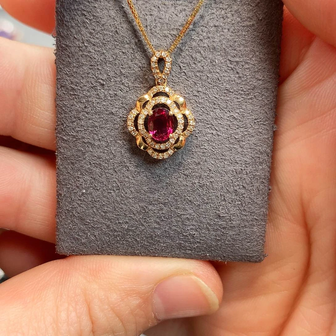 吊坠(不含链)18K金镶嵌红宝石