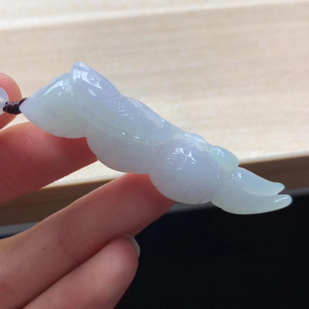 颈饰未镶嵌翡翠吊坠