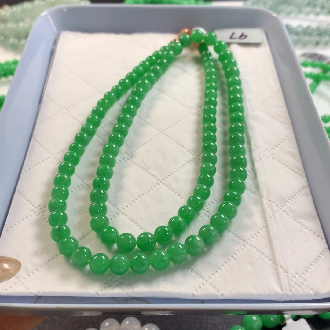 翡翠未镶嵌颈饰项链