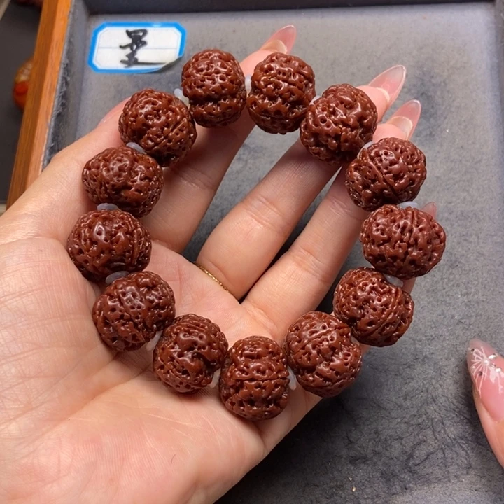 金刚菩提吊坠菩提