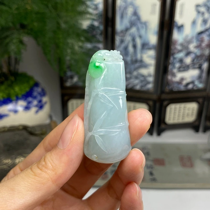 飘绿节节高升竹节挂件 天然翡翠A货