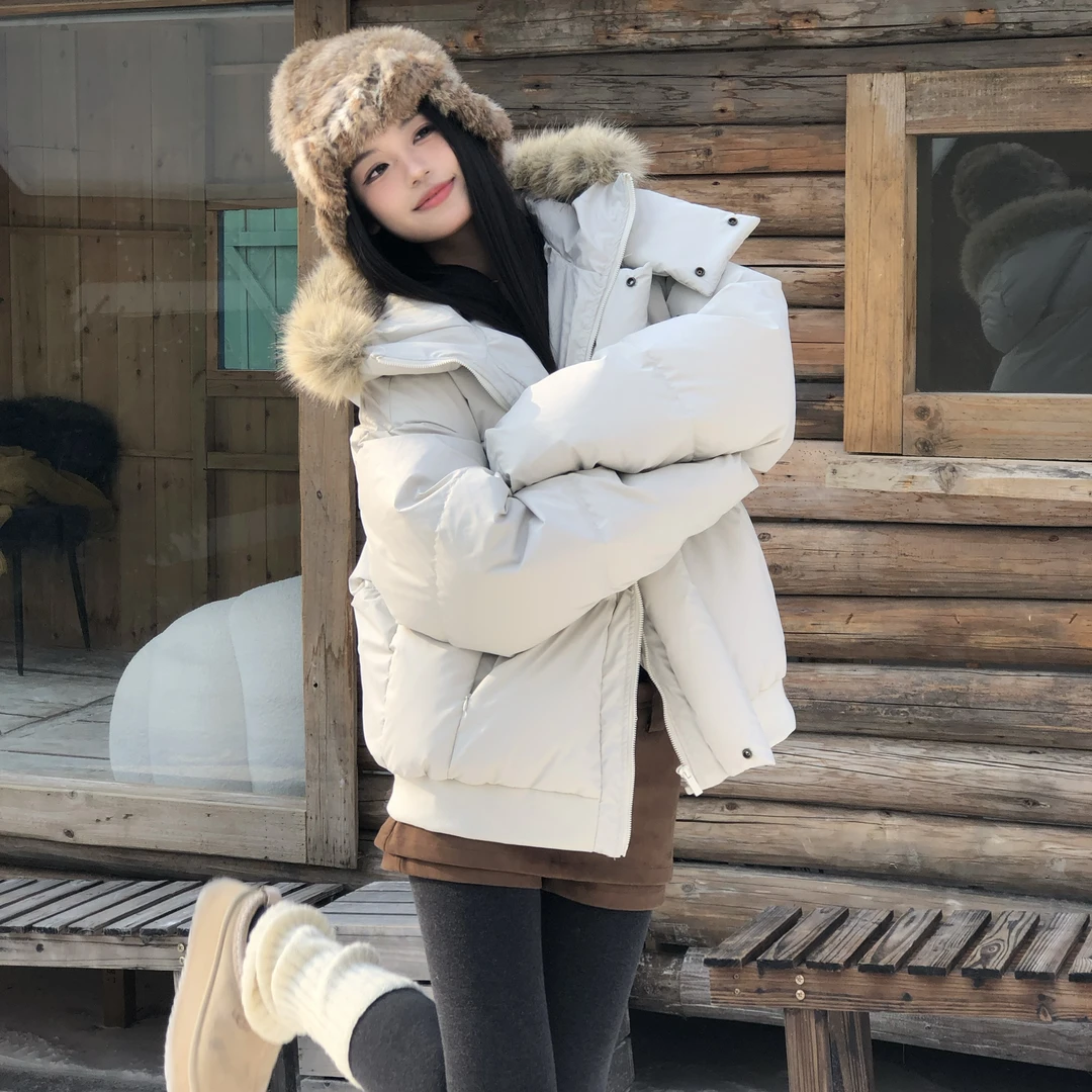 Chen冬季连帽毛领短款显瘦羽绒服时尚宽松休闲保暖加厚棉服外套女