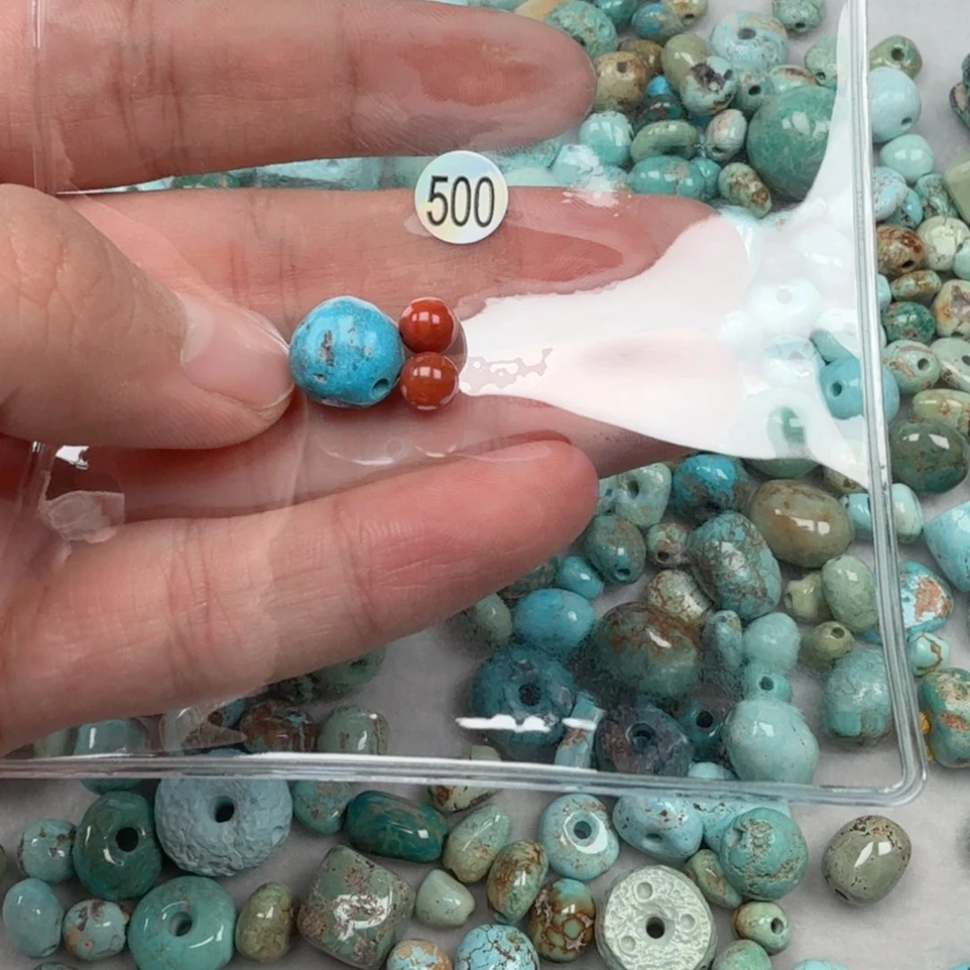 南红玛瑙未镶嵌珠宝奇石