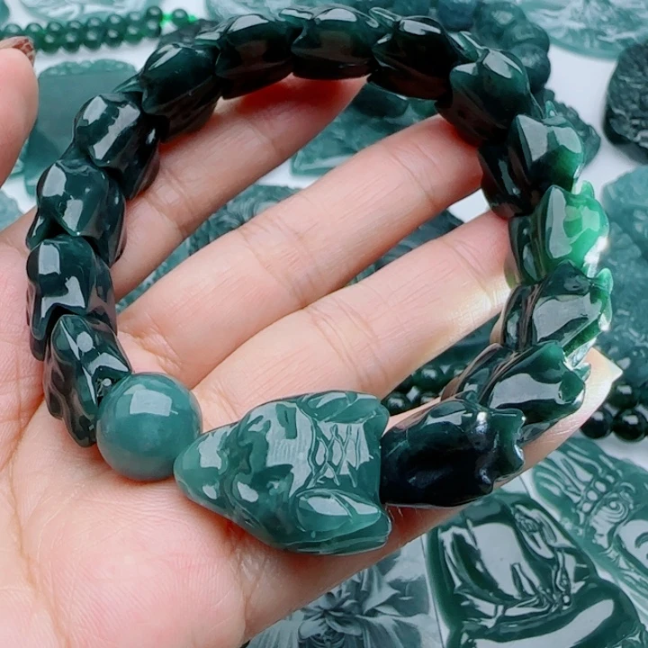 翡翠未镶嵌颈饰多样性发货天然A货翡翠