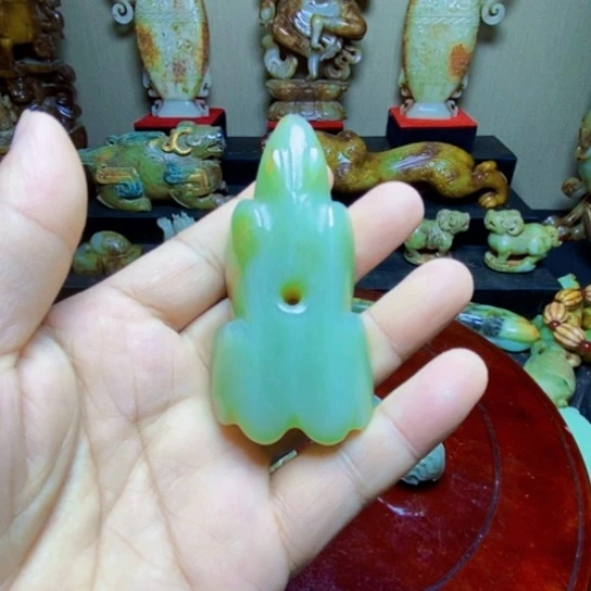 未镶嵌和田玉挂件