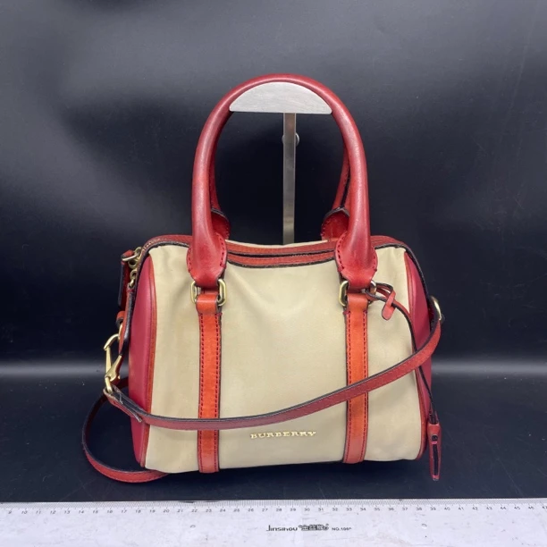 95新 BURBERRY/博柏利 小蕊 博柏利波士顿手提斜挎/13590