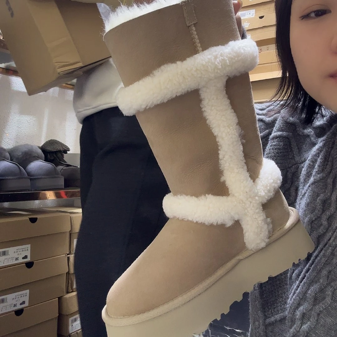 38码浅色雪地靴高邦