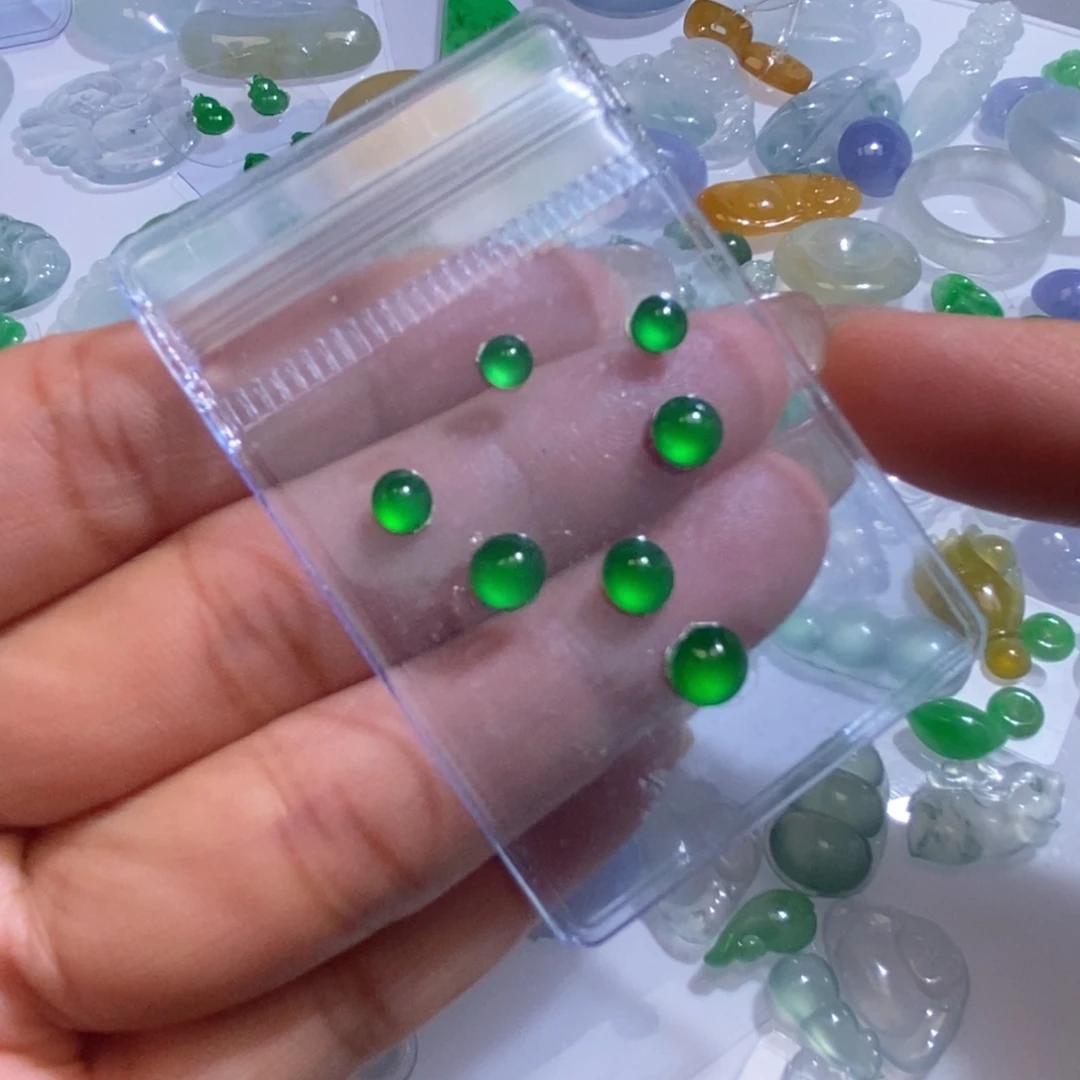 未镶嵌定制翡翠翡翠