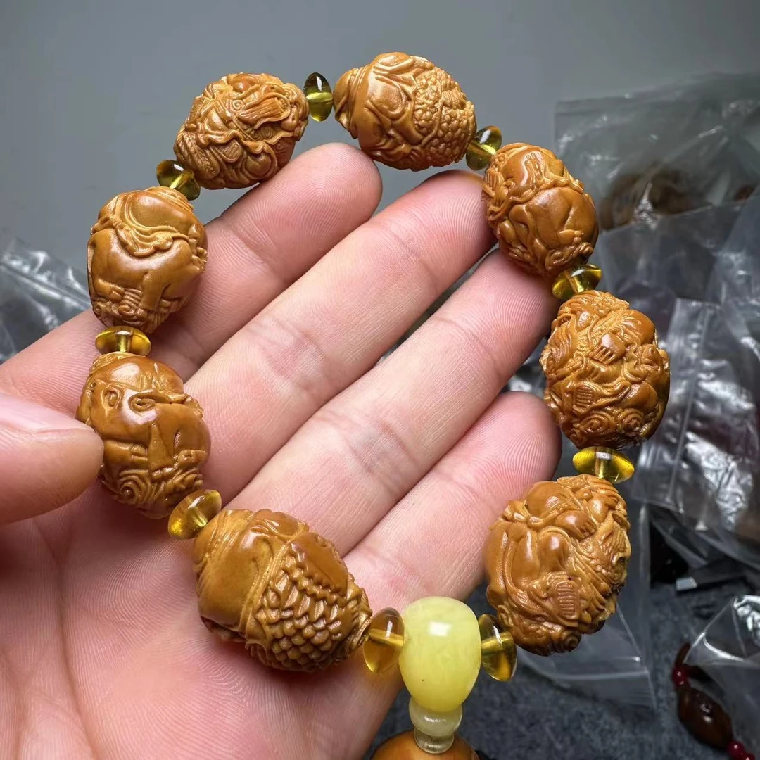 {闪购商品}橄榄核骑兽财神