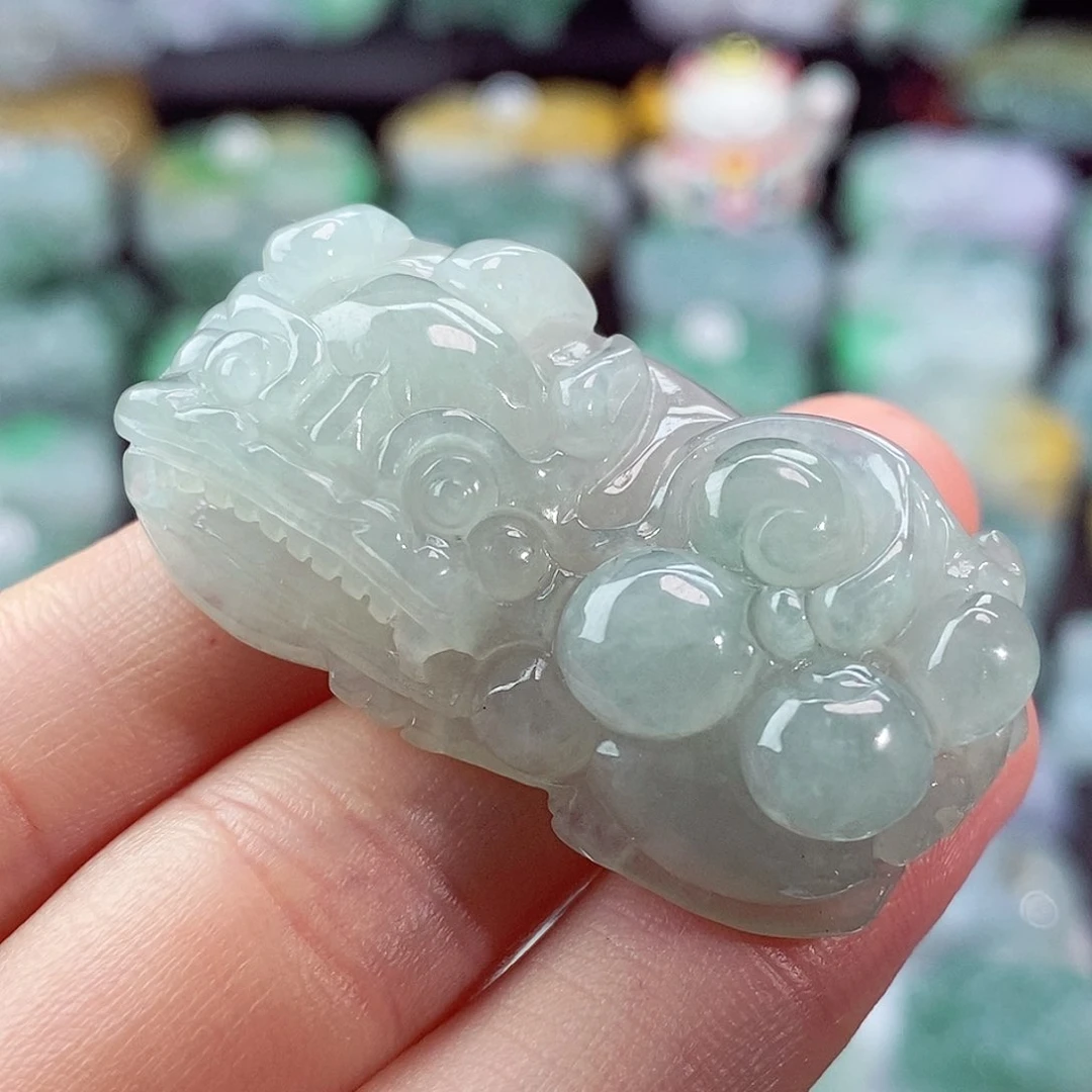 颈饰未镶嵌翡翠天然