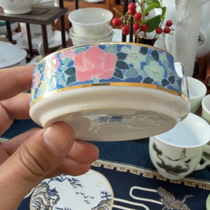 醴陵群力手绘满花烟灰缸