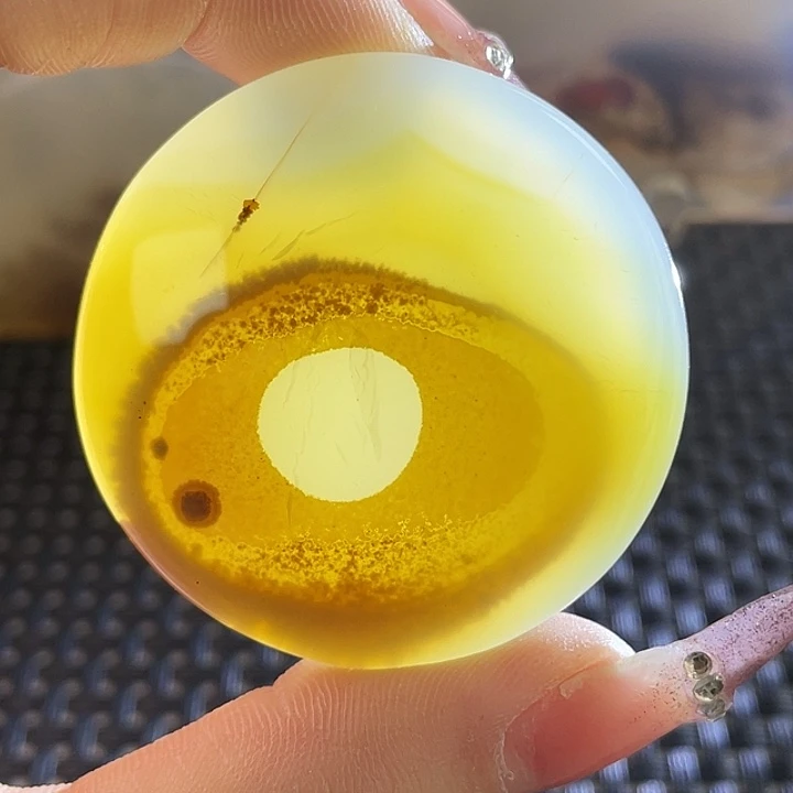 伊***5玛瑙/玉髓未镶嵌颈饰