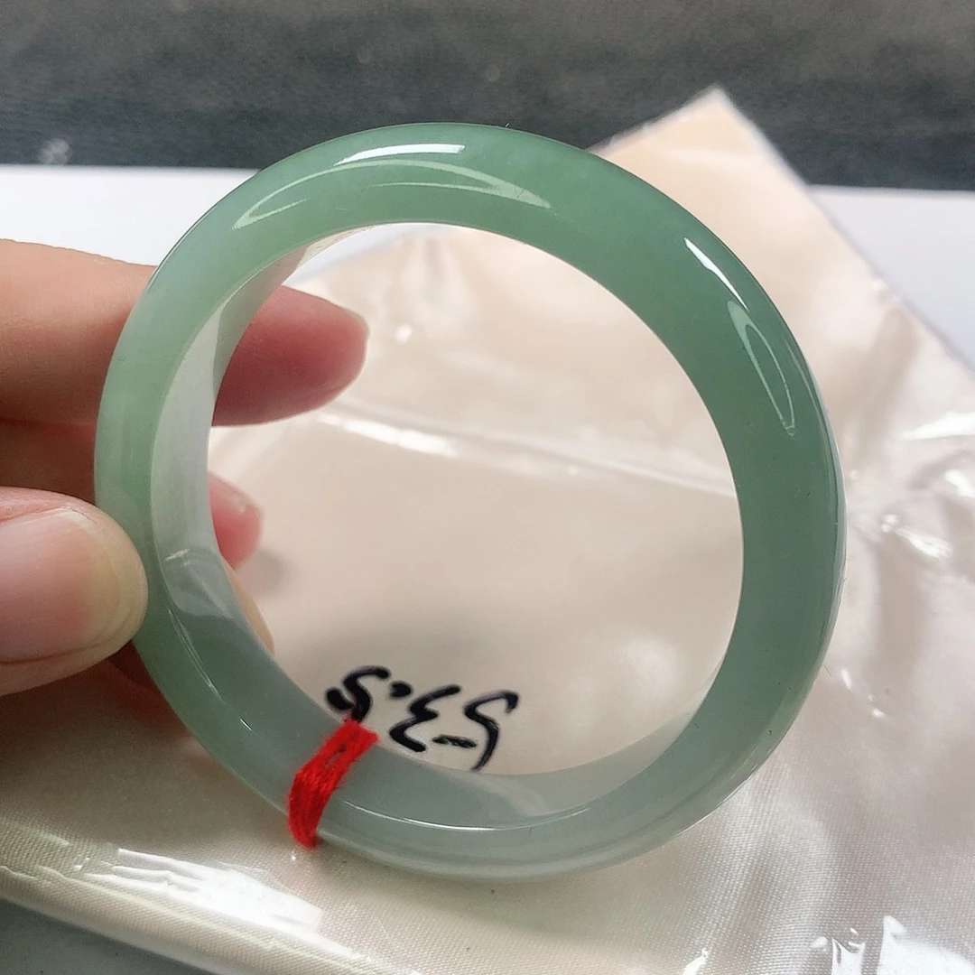 未镶嵌手镯翡翠363