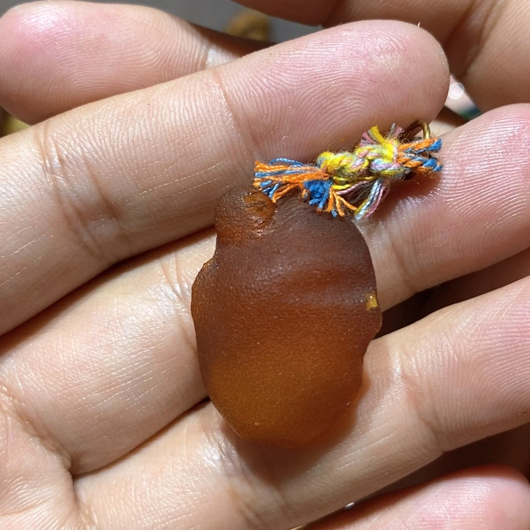 定制琥珀蜜蜡原石