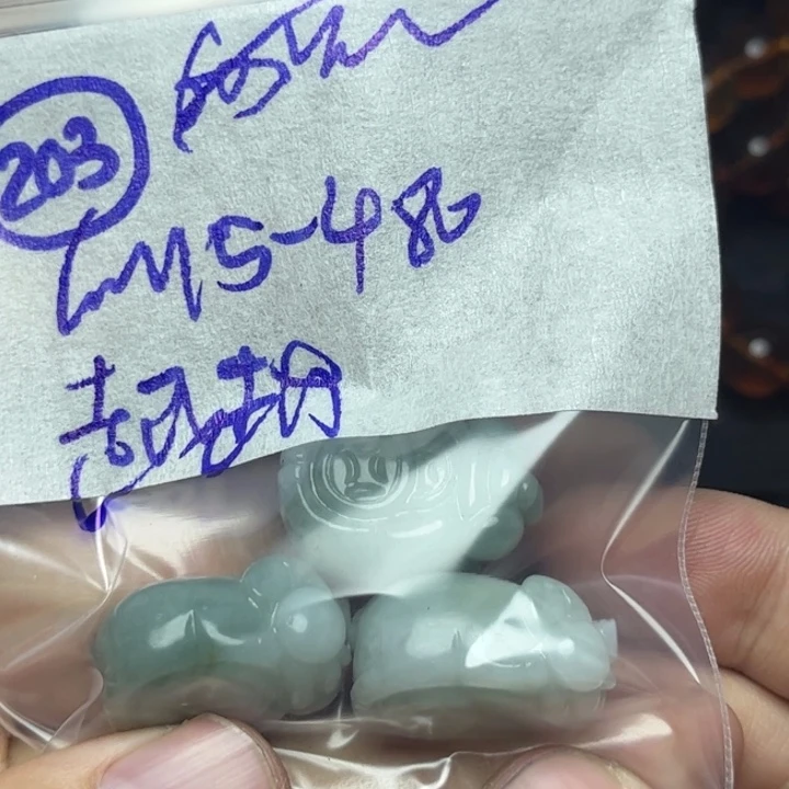 定制翡翠未镶嵌超*