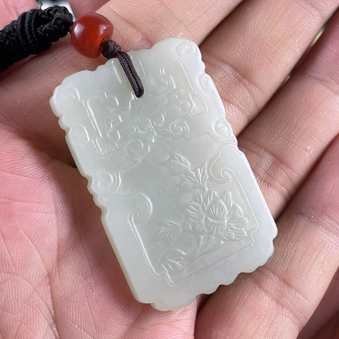 和田玉（糖玉）未镶嵌挂件