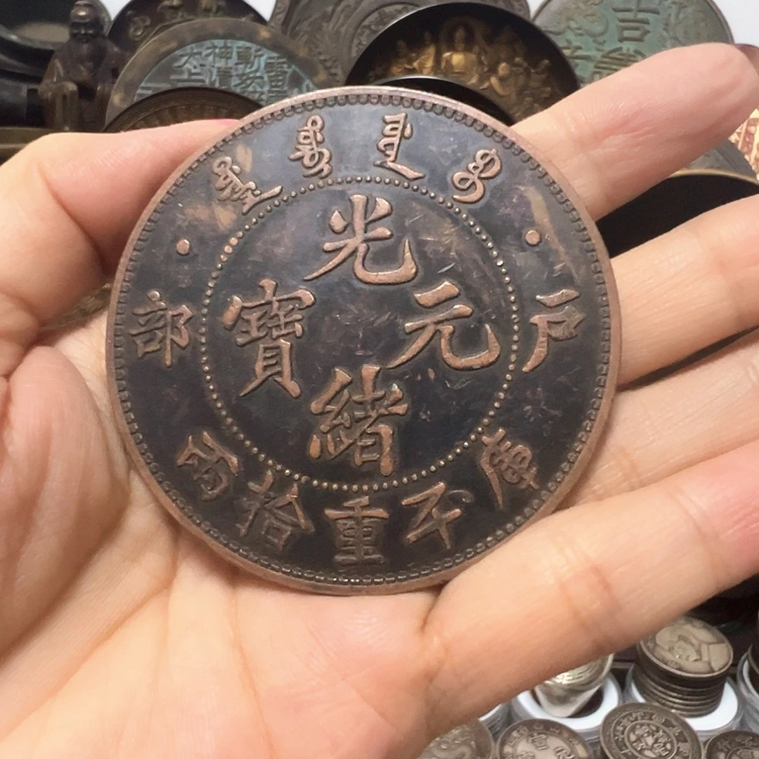 金属复古风格摆件