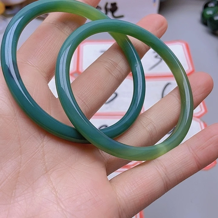 【闪购商品】玛瑙/玉髓未镶嵌珠宝半成品盼*