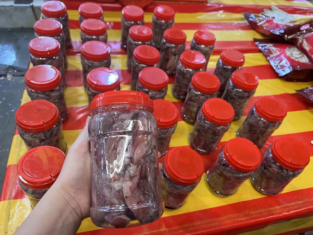 汕尾特产带籽咸鱿鱼可蒸肉饼新鲜爽脆适合多种烹饪方式