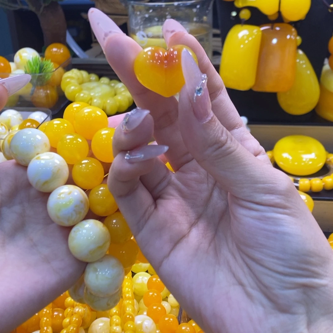 给***萃精品屁挑鸡油黄19.7