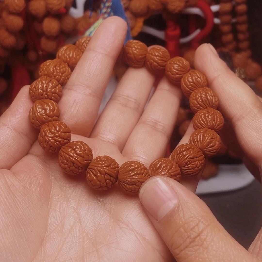 桃核吊坠龙纹桃枭