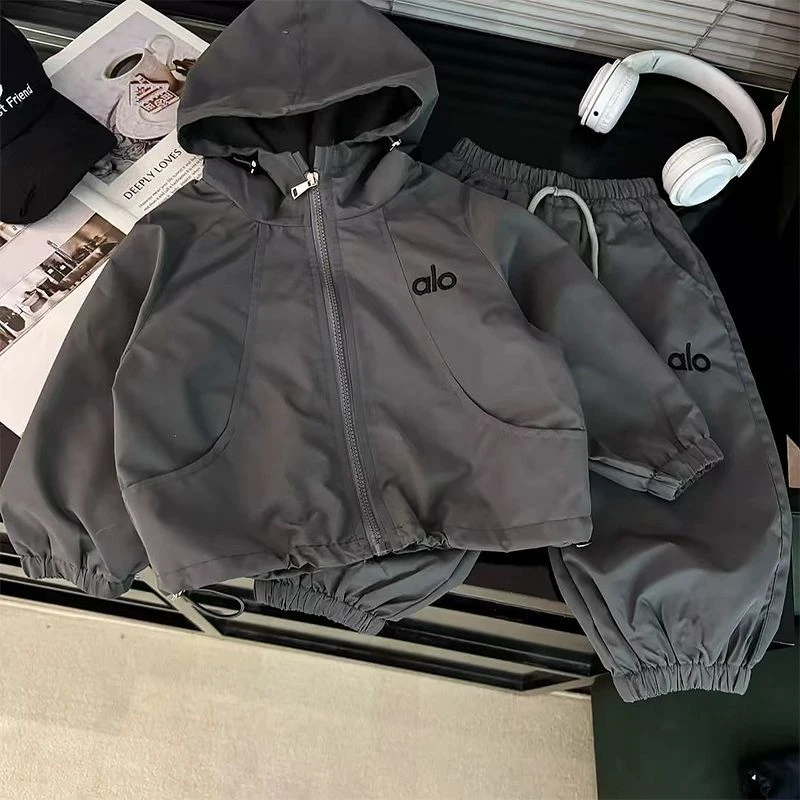 男女童秋装套装2025新款洋派儿童网红运动休闲春秋款衣服两件套