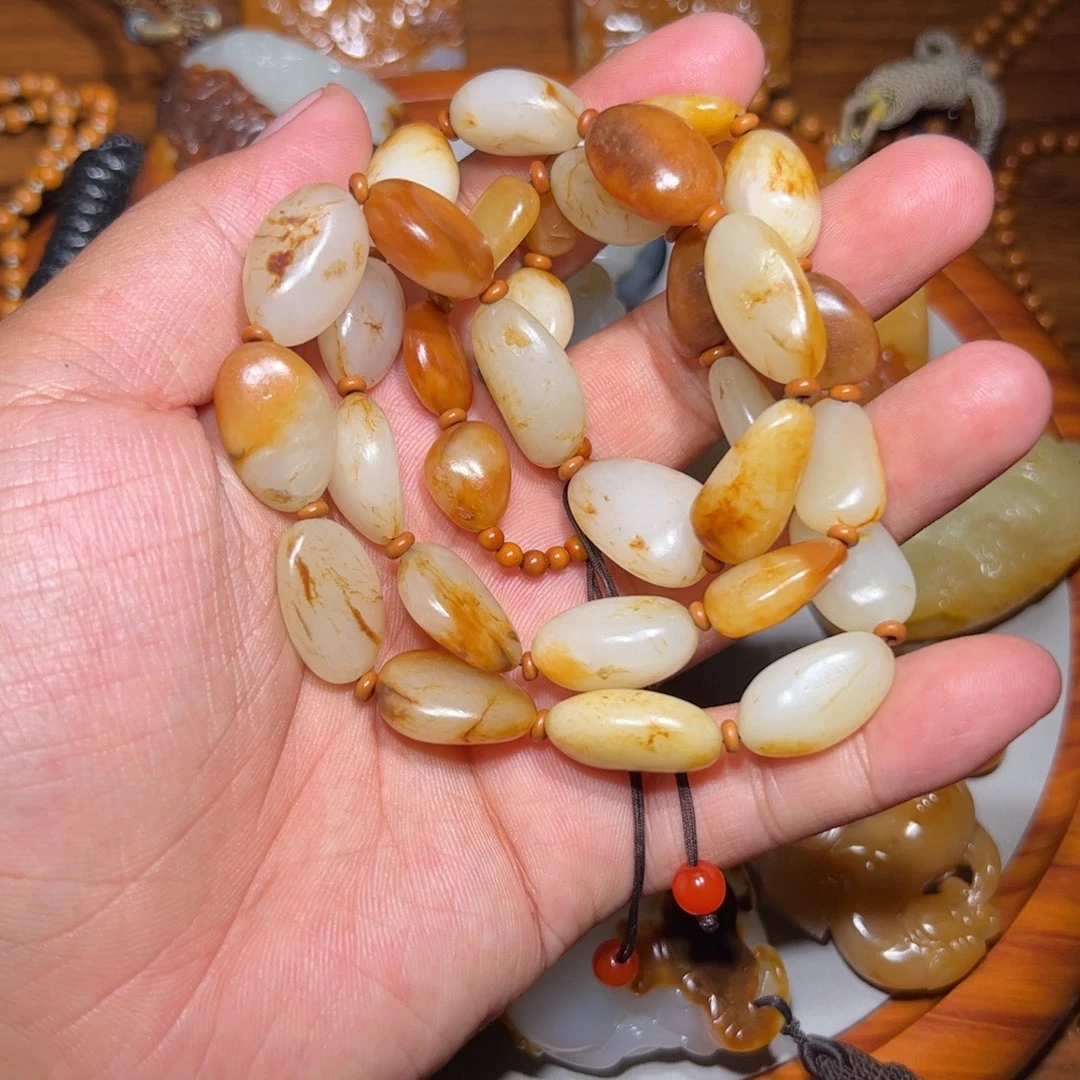 和田玉未镶嵌颈饰蜀**情