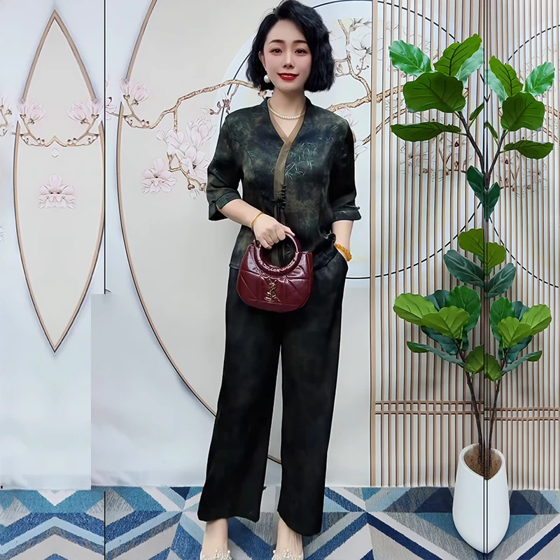 阔太太时尚套装高档大码遮肚显瘦民族风中袖夏季中老年妈妈两件套